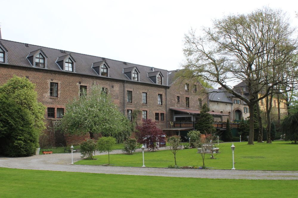 Landhaus Danielshof Bedburg Exterior foto